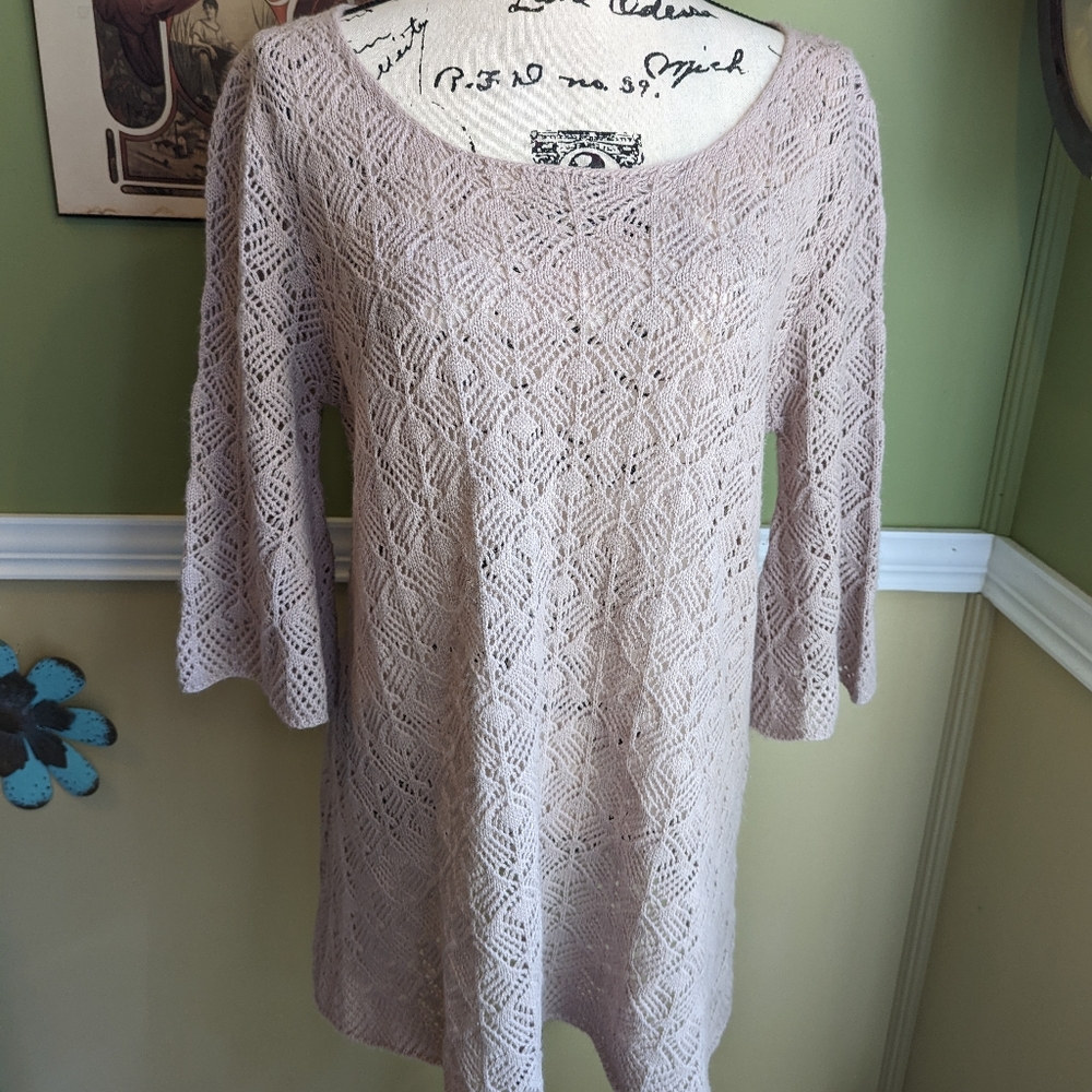 Easel sweater